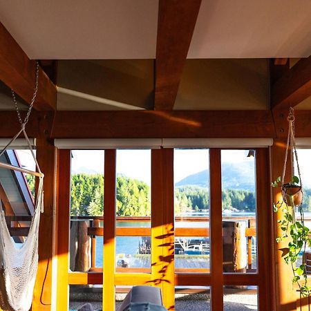 Waterfront Condo In Ucluelet Esterno foto