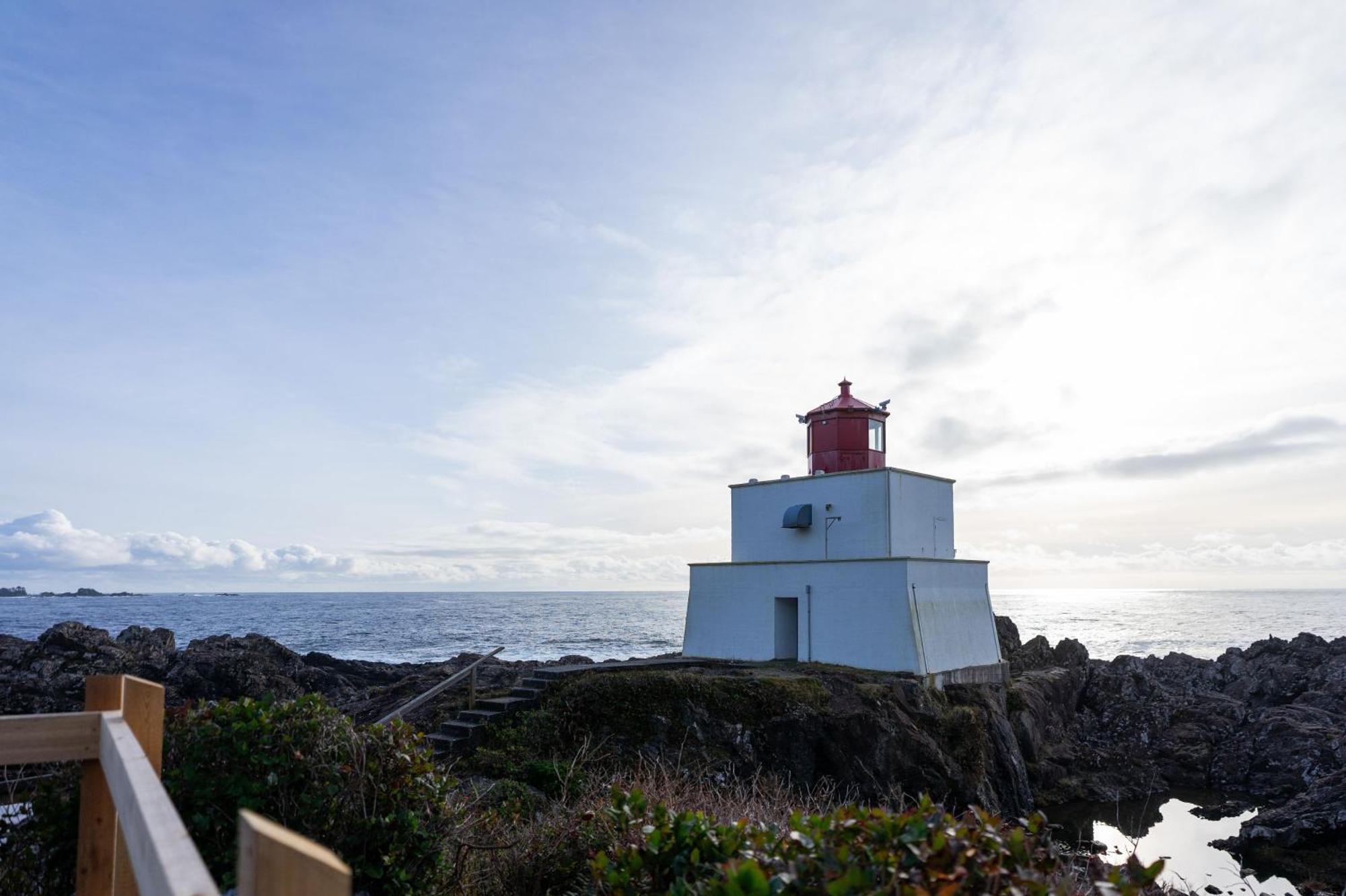 Waterfront Condo In Ucluelet Esterno foto